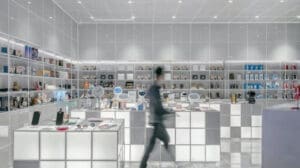 Electronic store