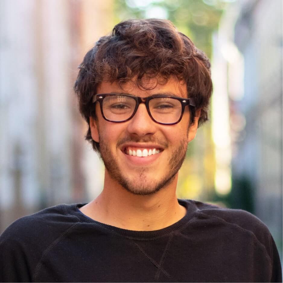 Evan Farbstein Headshot